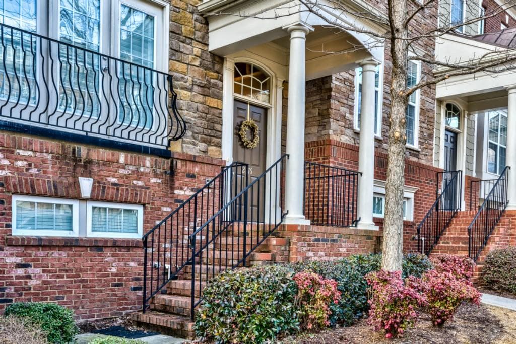 2176 Weldonberry Drive, Brookhaven, GA 30319 — most recent listing photo