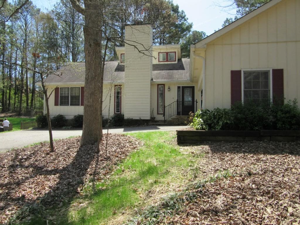 8540 BIRCH HOLLOW Drive, Roswell, GA 30076 — most recent listing photo