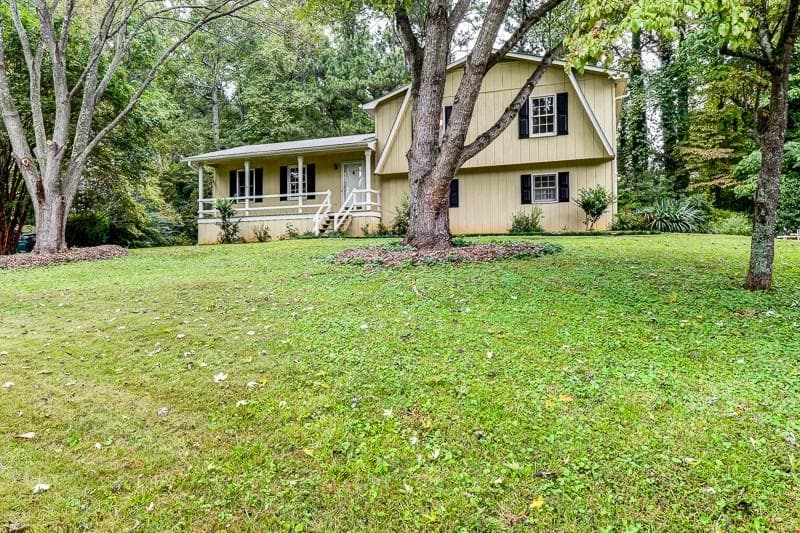 326 Chip Road 326, Stone Mountain, GA 30087 — most recent listing photo