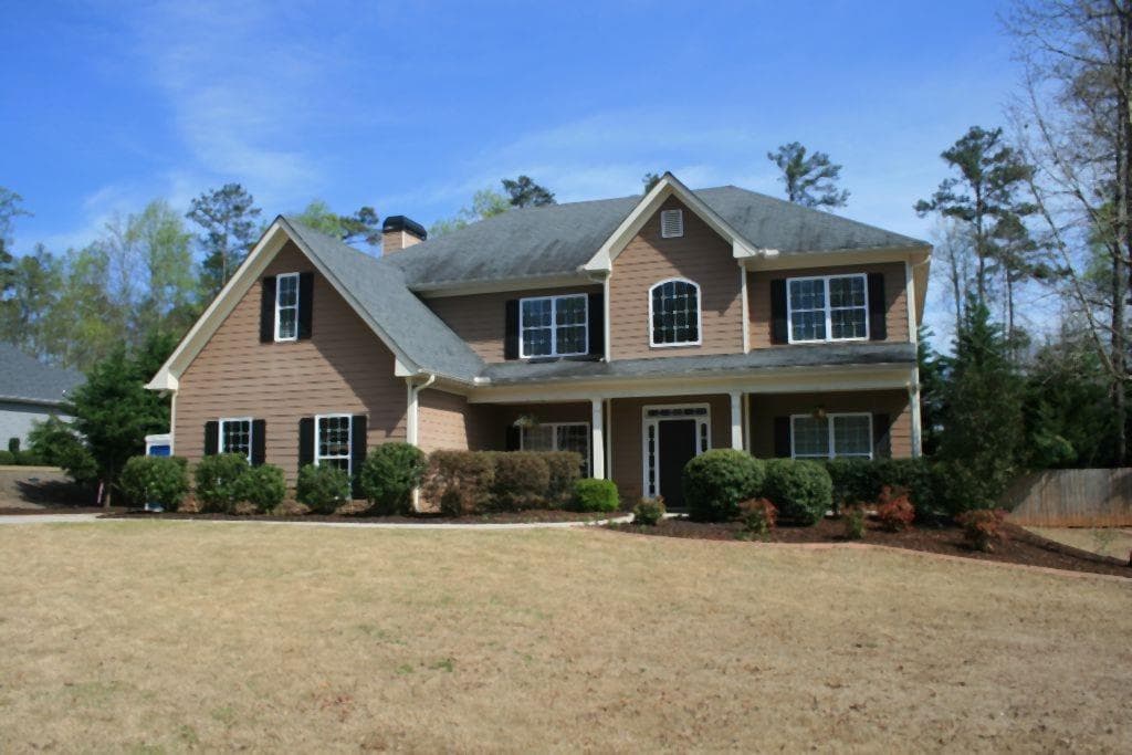 100 Montvale Drive, Hoschton, GA 30548 — most recent listing photo