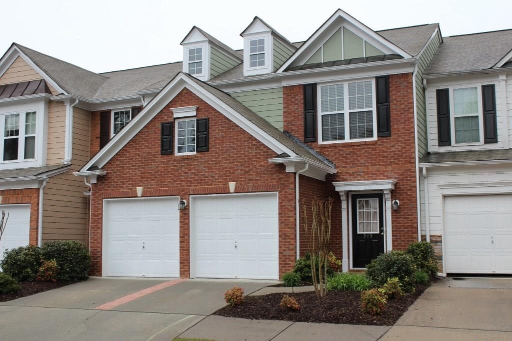 515 Warwick Place, Roswell, GA 30076 — most recent listing photo