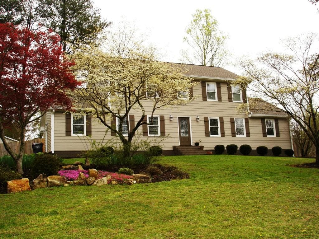 5706 Pinedale Circle, Sugar Hill, GA 30518 — most recent listing photo