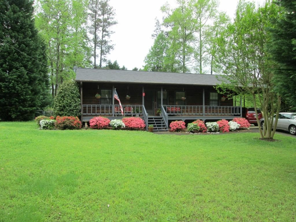 3 bedroom, 1,272 sq ft single family residence sold at 61 Maxie Lane, Dallas, GA 30157