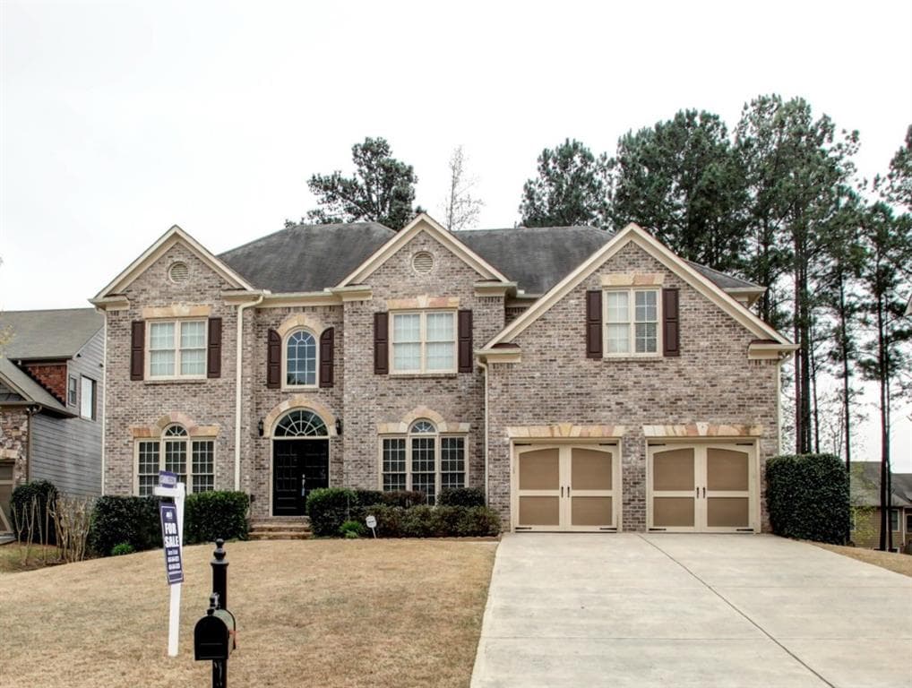 5 bedroom, 3,925 sq ft single family residence sold at 2589 Lakefield Trail, Marietta, GA 30064