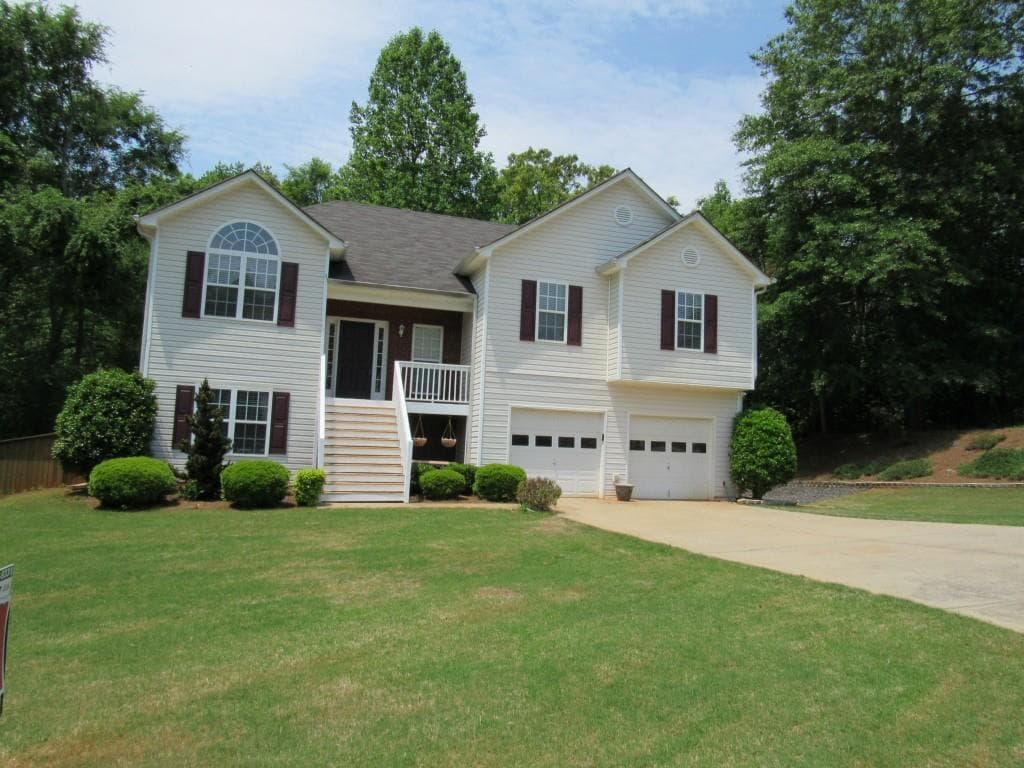 102 Danbury Court, Braselton, GA 30517 — most recent listing photo