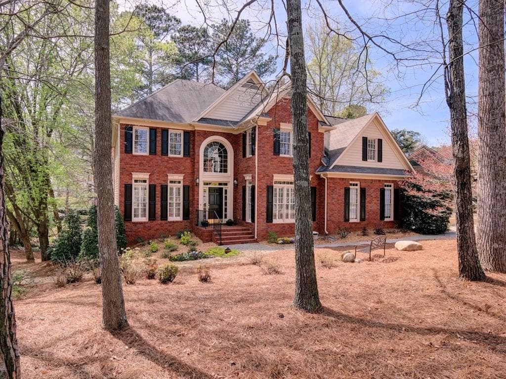 4610 Wickford Circle, Roswell, GA 30075 — most recent listing photo