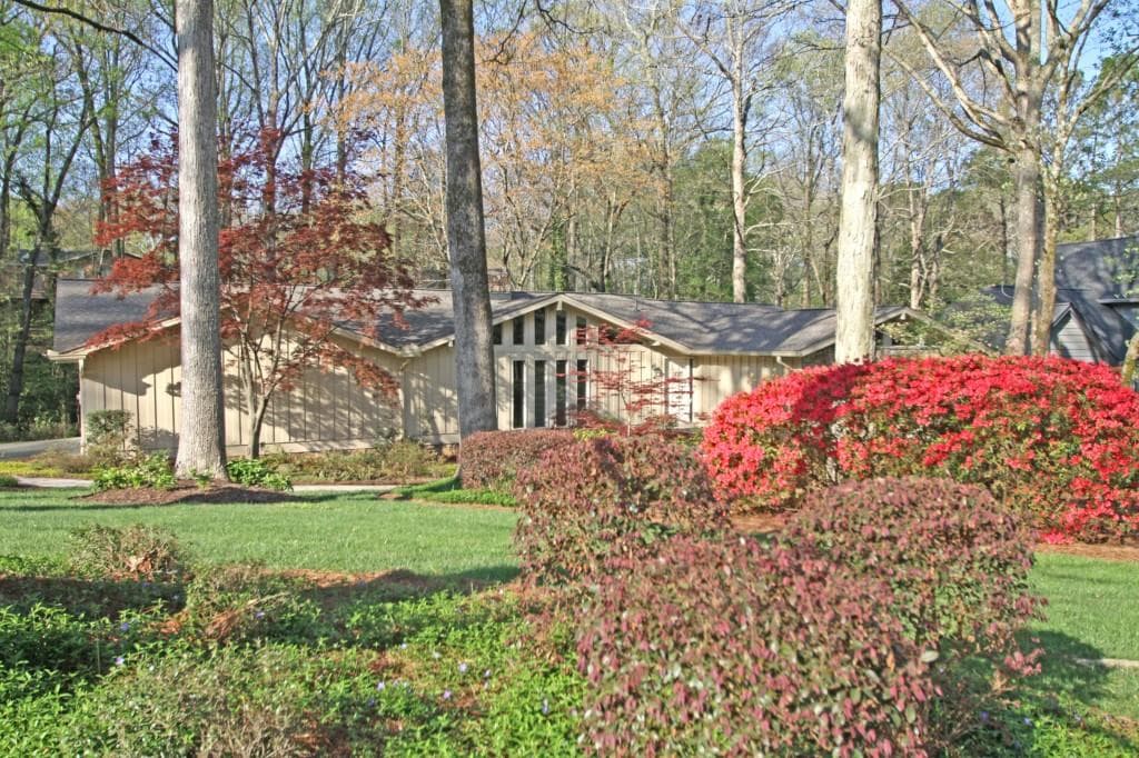 2870 GANT QUARTERS Drive, Marietta, GA 30068 — most recent listing photo