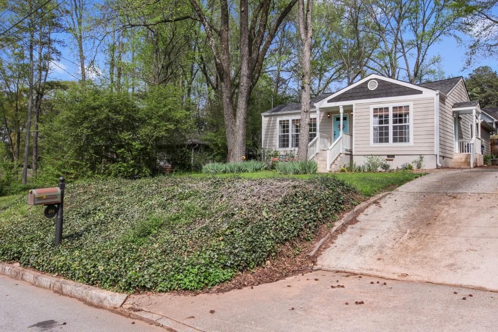 3 bedroom, 1,494 sq ft single family residence sold at 404 McWilliams Avenue, Atlanta, GA 30316