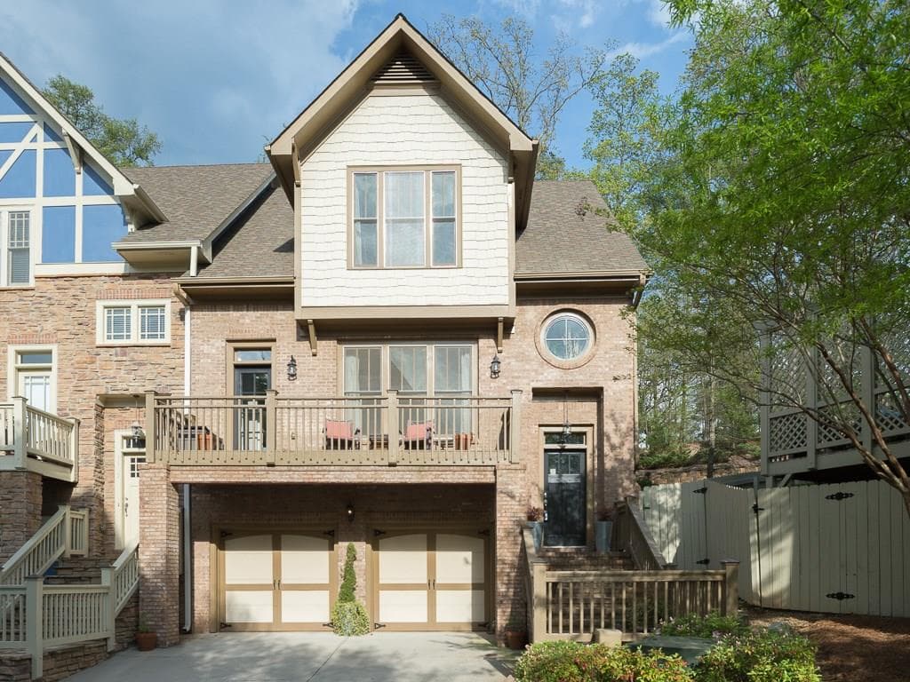 3 bedroom, 2,450 sq ft townhouse sold at 1503 Whitehead Bluff, Atlanta, GA 30318