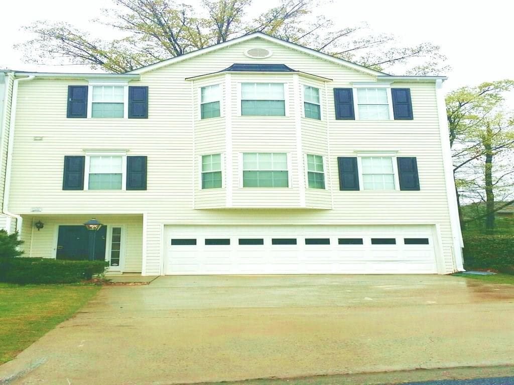 820 ABBOTTS MILL Court, Johns Creek, GA 30097 — most recent listing photo