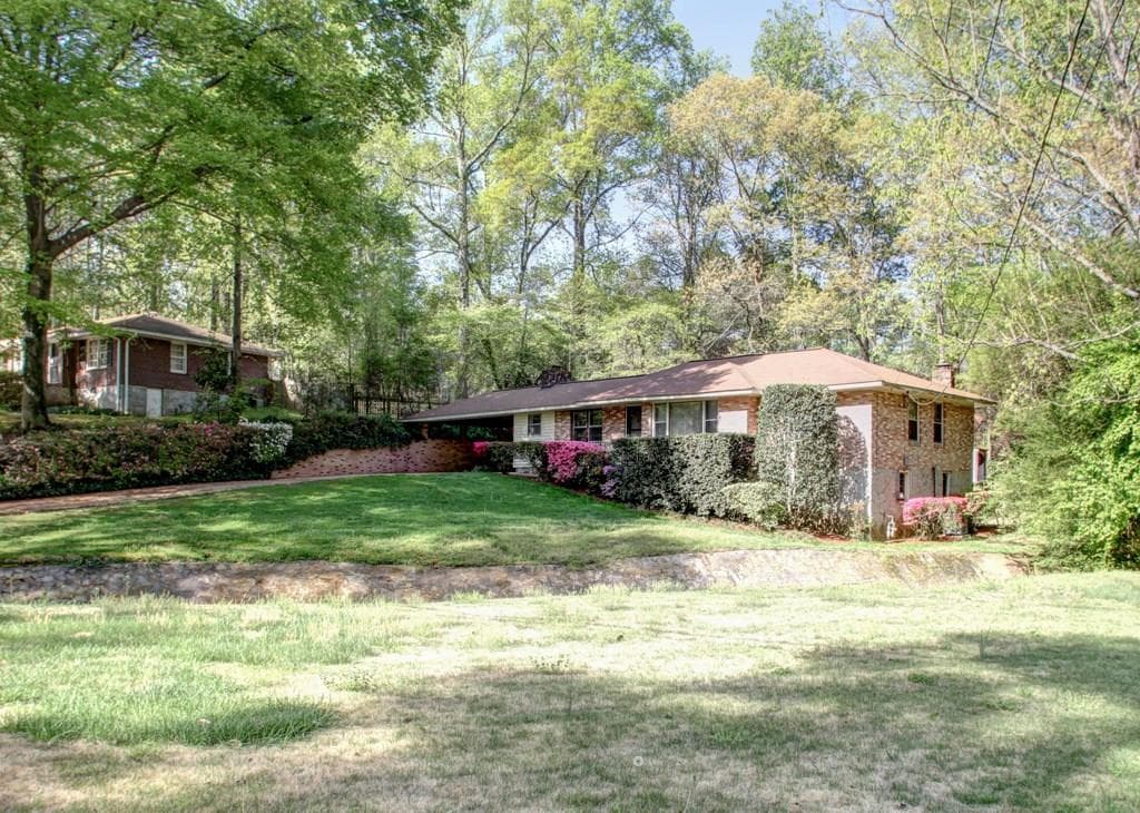 3 bedroom, 2,408 sq ft single family residence sold at 3354 Dunn Street, Smyrna, GA 30080