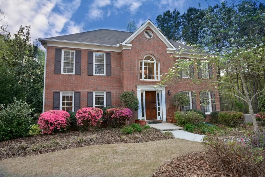 5390 N Hillbrooke Trace, Johns Creek, GA 30005 — most recent listing photo