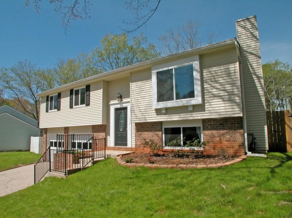 465 Worthington Hills Court, Roswell, GA 30076 — most recent listing photo