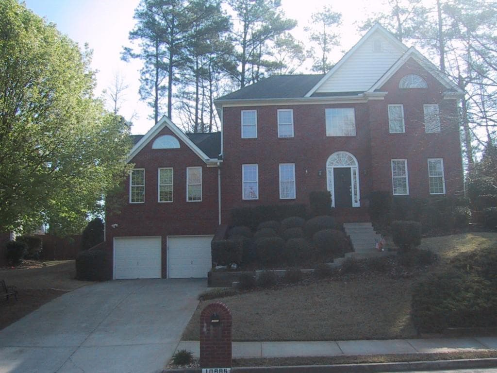 4 bedroom, 2,824 sq ft single family residence sold at 10995 Kimball Crest Drive, Alpharetta, GA 30022