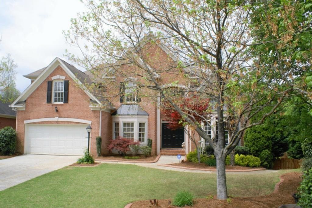 3595 Highcroft Circle, Peachtree Corners, GA 30092 — most recent listing photo