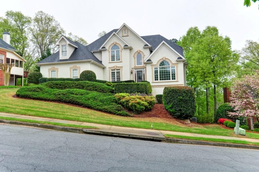 3050 Leeds Garden Lane, Alpharetta, GA 30022 — most recent listing photo