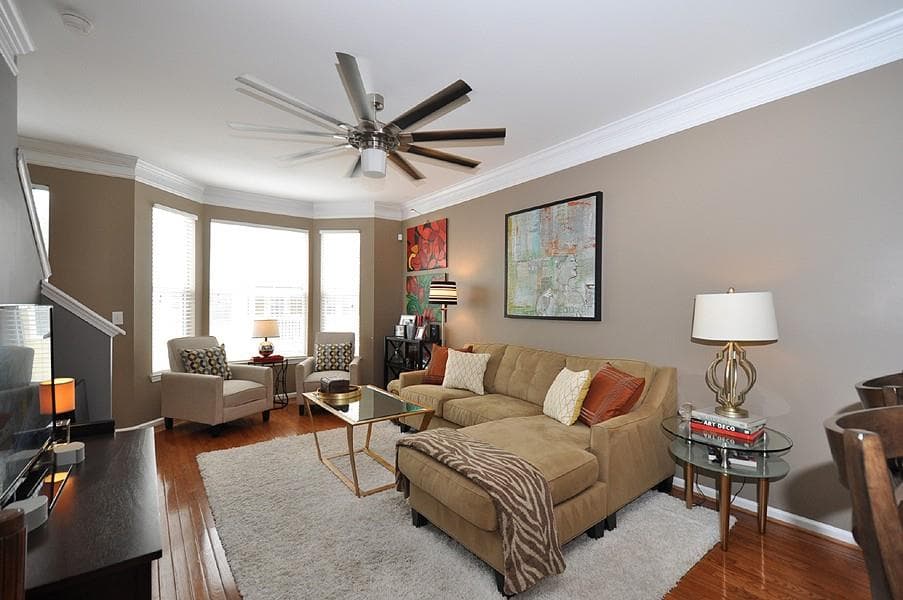 2 bedroom, 1,212 sq ft townhouse sold at 951 Glenwood Avenue 2002, Atlanta, GA 30316