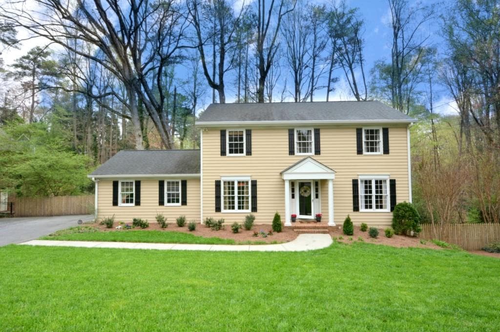 1365 Manget Way, Dunwoody, GA 30338 — most recent listing photo