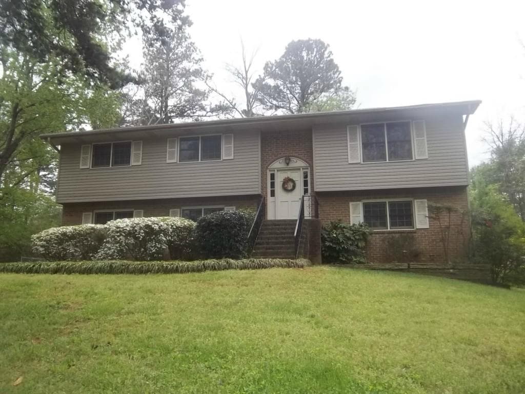 4 bedroom single family residence sold at 5323 O' Carol Court, Stone Mountain, GA 30088