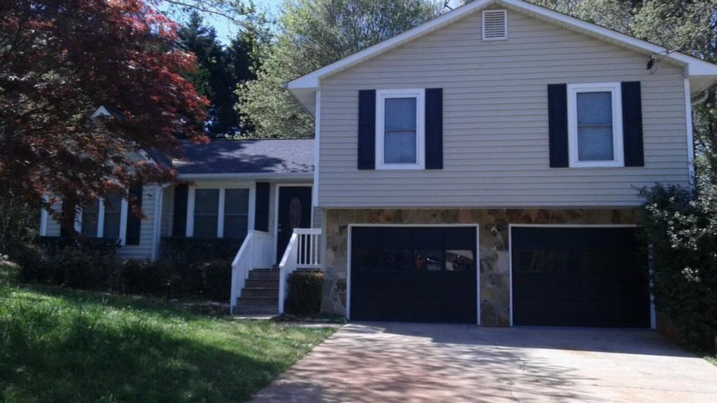 359 Oconee Lane, Lawrenceville, GA 30043 — most recent listing photo