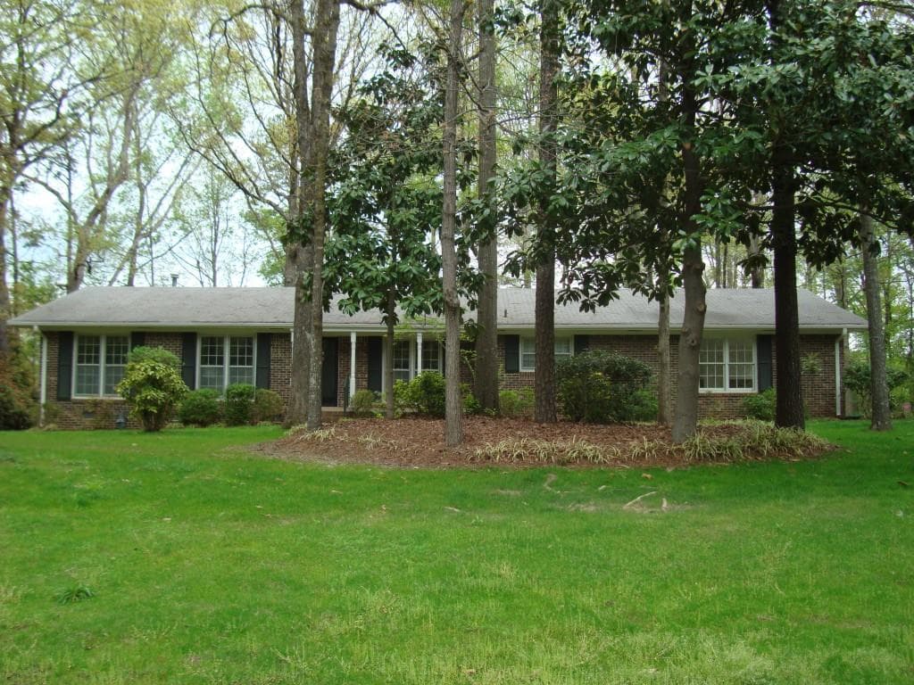 2116 Veracruz Drive, Snellville, GA 30039 — most recent listing photo