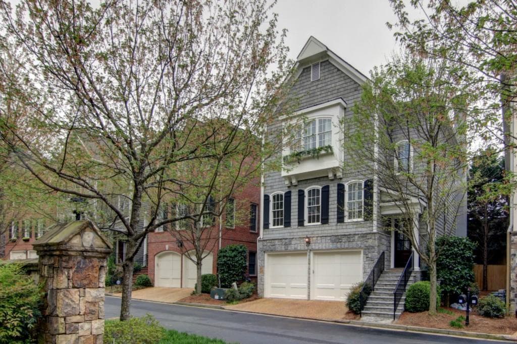 4 bedroom single family residence sold at 768 Springlake Lane, Atlanta, GA 30318