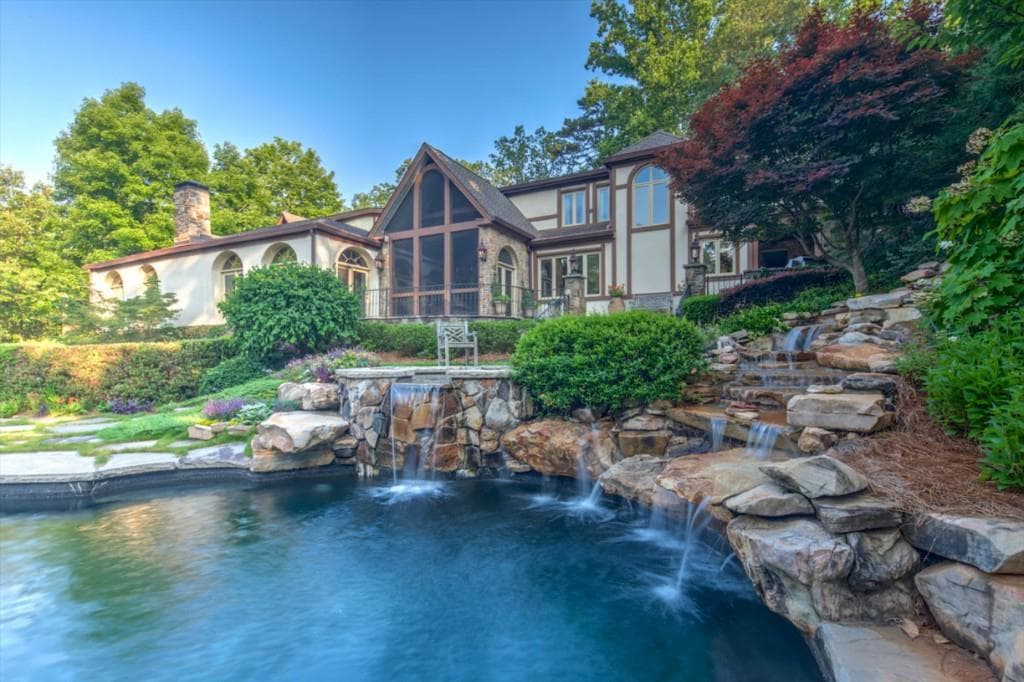 6 bedroom, 9,741 sq ft single family residence sold at 75 Finch Forest Trail, Sandy Springs, GA 30327