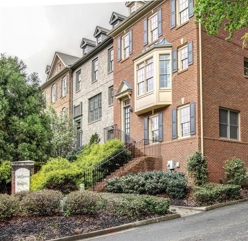 2436 Oak Grove Heights 2436, Decatur, GA 30033 — most recent listing photo
