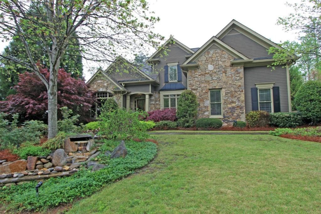 5 bedroom, 5,379 sq ft single family residence sold at 2318 Reubens Run, Marietta, GA 30064