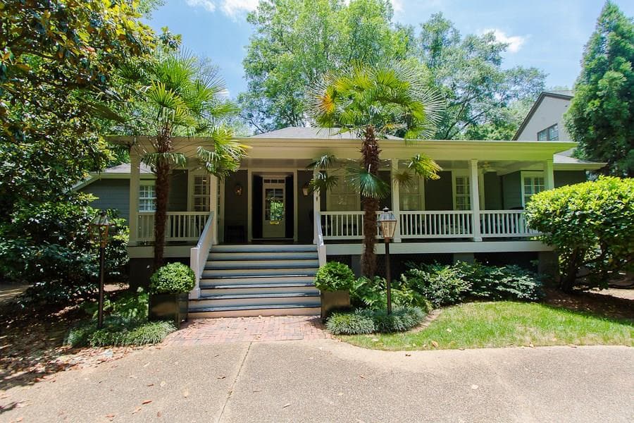 3 bedroom, 2,584 sq ft single family residence sold at 241 Camden Road, Atlanta, GA 30309