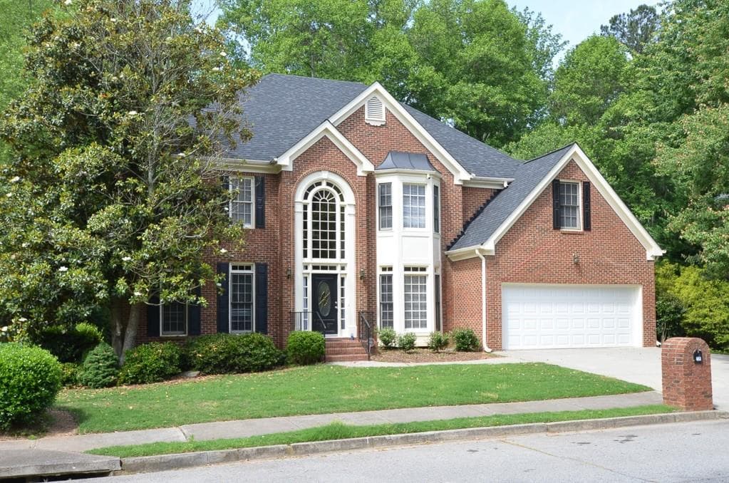 6 bedroom single family residence sold at 460 Park Creek Way, Alpharetta, GA 30022