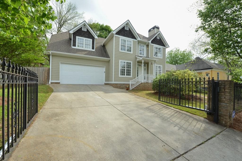 4 bedroom, 2,076 sq ft single family residence sold at 941 Mauldin Street, Atlanta, GA 30316