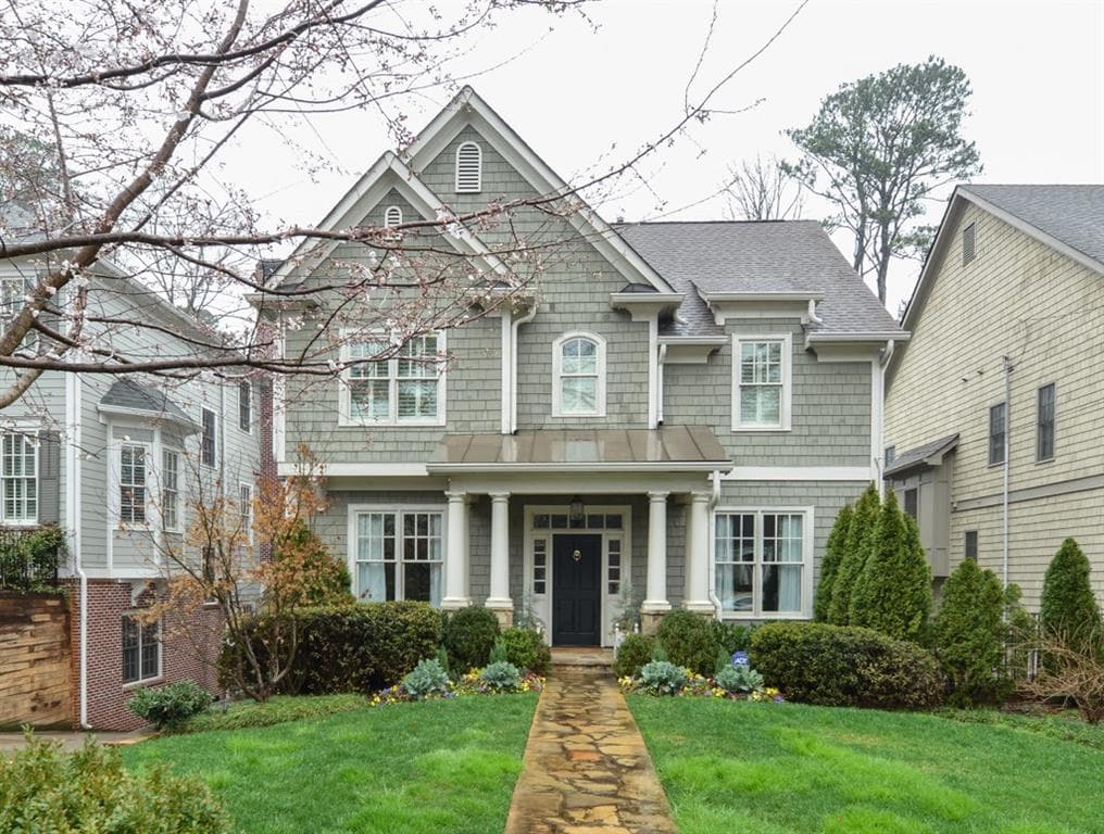 5 bedroom, 3,880 sq ft single family residence sold at 785 Wilson Road, Atlanta, GA 30318