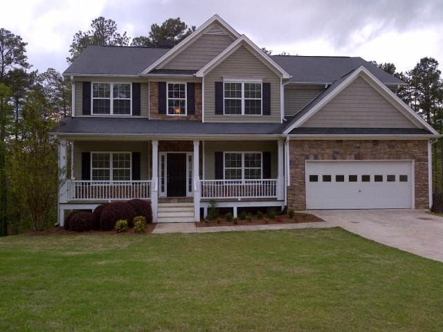 5 bedroom single family residence sold at 63 Eagles Nest Drive, Hiram, GA 30141