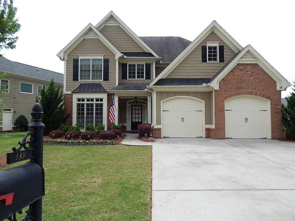 4 bedroom, 3,107 sq ft single family residence sold at 589 Lawton Bridge Road, Smyrna, GA 30082