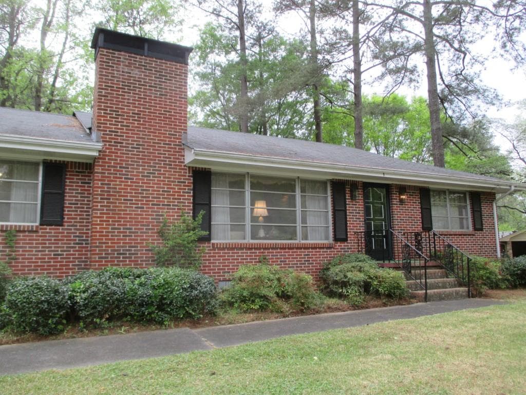 3 bedroom, 1,826 sq ft single family residence sold at 3196 Sidis Court, Atlanta, GA 30340