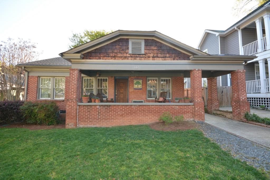 3 bedroom single family residence sold at 117 N Fourth Avenue, Decatur, GA 30030