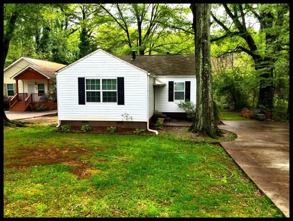 679 Ford Place, Scottdale, GA 30079 — most recent listing photo