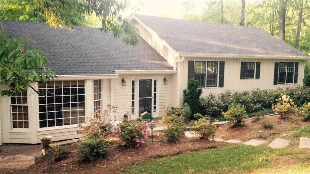 130 Lake Somerset Crest, Marietta, GA 30064 — most recent listing photo