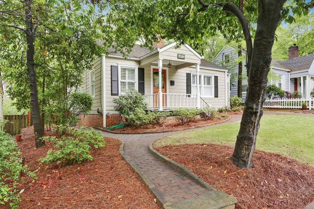 3 bedroom, 1,300 sq ft single family residence sold at 337 Clifton Road, Atlanta, GA 30307