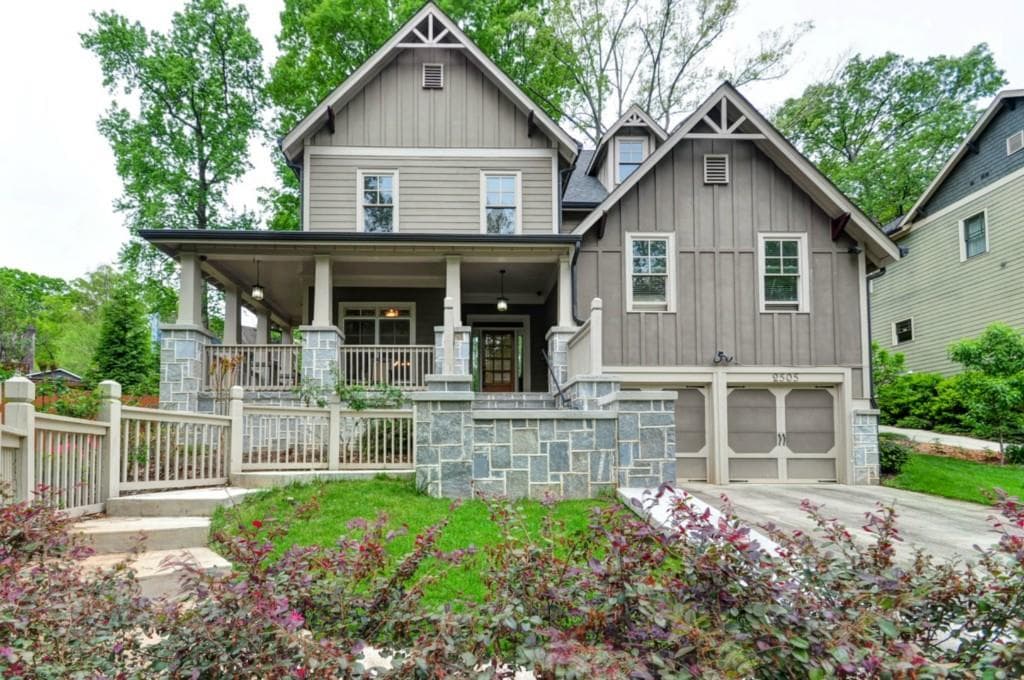 4 bedroom, 2,344 sq ft single family residence sold at 2505 Hazel Drive, Atlanta, GA 30316