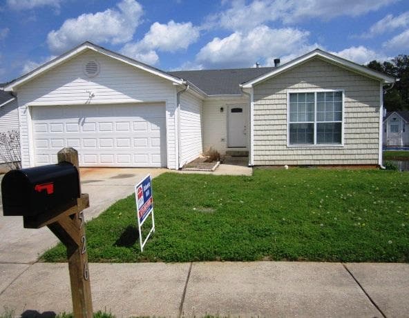 526 Lakecourt Drive, Mcdonough, GA 30253 — most recent listing photo