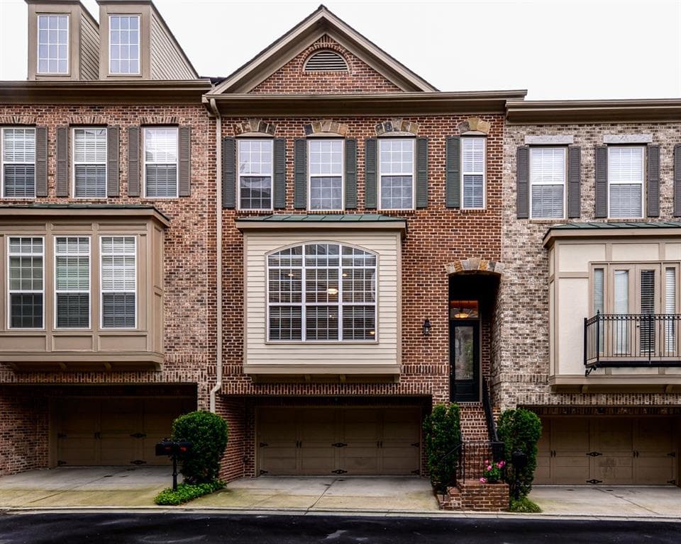 3 bedroom townhouse sold at 2664 Rivers Edge Drive 2664, Atlanta, GA 30324