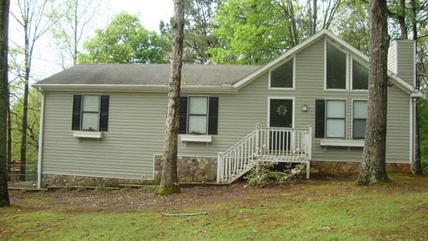 3 bedroom single family residence sold at 515 Cove Road, Canton, GA 30114