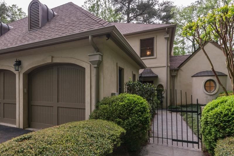 3 bedroom, 3,377 sq ft townhouse sold at 63 W Wieuca Road 10, Atlanta, GA 30342
