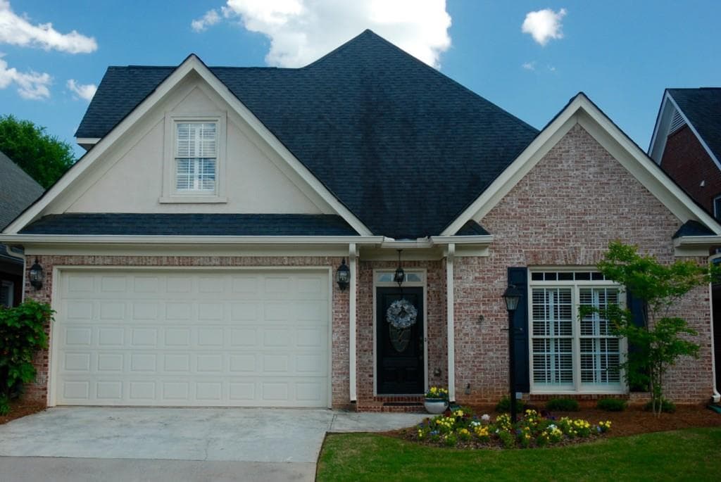 1920 Glenhurst Drive, Snellville, GA 30078 — most recent listing photo