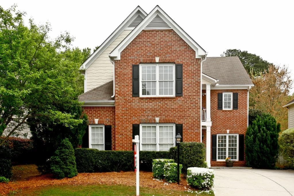 206 Ivy Glen Circle, Avondale Estates, GA 30002 — most recent listing photo