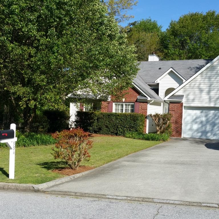 3 bedroom, 2,211 sq ft single family residence sold at 994 Josie Court, Lawrenceville, GA 30045