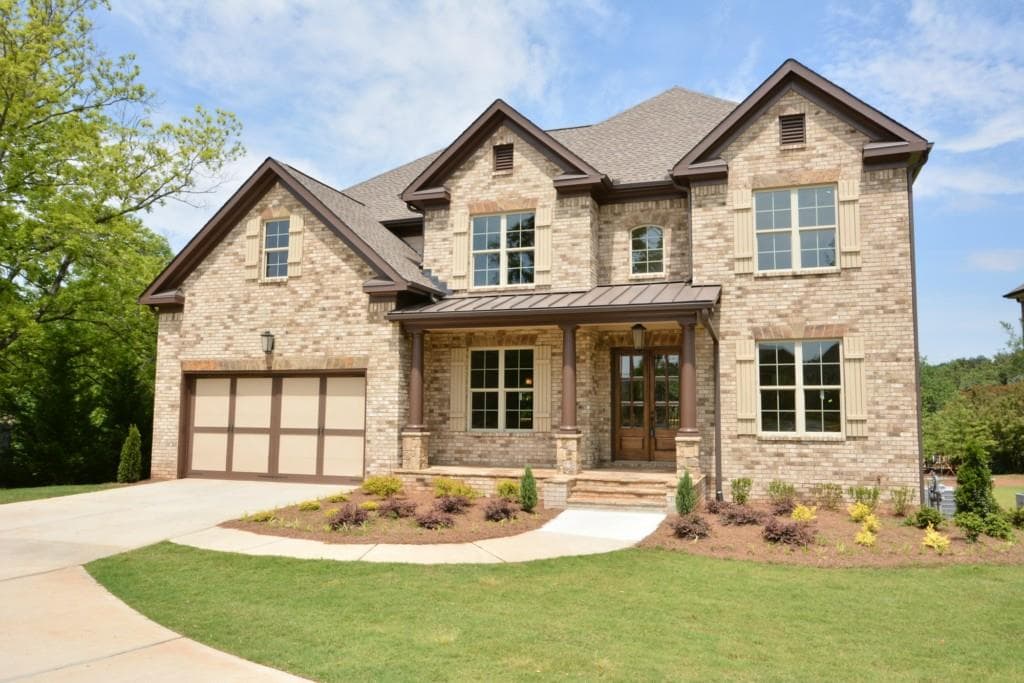 5 bedroom, 3,850 sq ft single family residence sold at 11565 Findley Road, Johns Creek, GA 30097