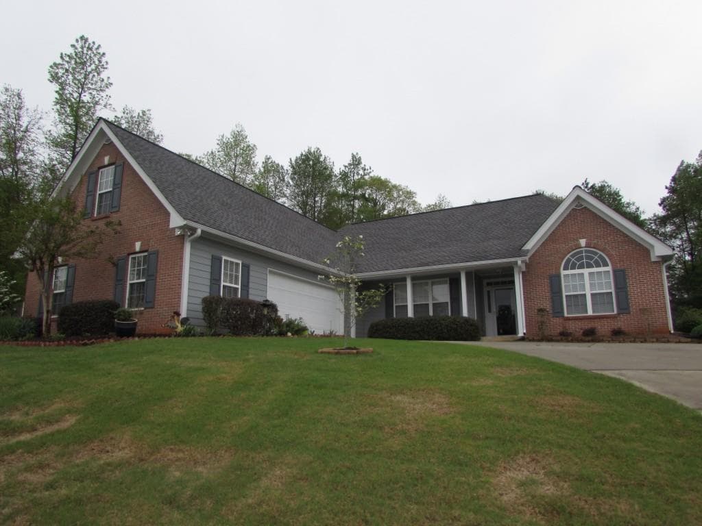 3 bedroom single family residence sold at 194 Caboose Court, Pendergrass, GA 30567